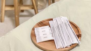 Chambre Double Familiale, vue parc (non-Korean nationals only)