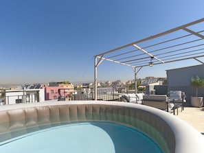 Bañera de hidromasaje privada