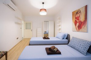 3 bedrooms, WiFi, bed sheets