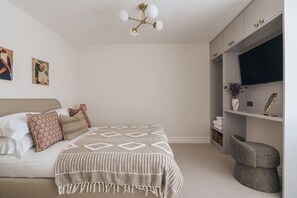 1 Schlafzimmer, Reisekinderbett, WLAN, Bettwäsche