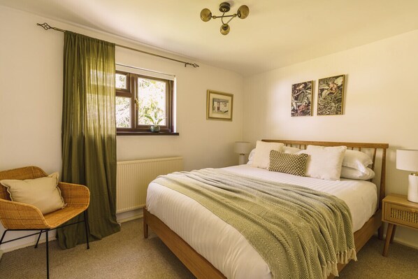 1 غرفة نوم ومكواة/لوح كي وسرير سفر وواي فاي مجانًا