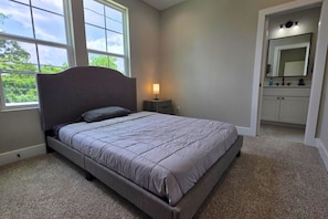 3 bedrooms, free WiFi, bed sheets