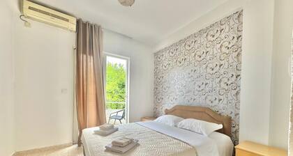 B&M Holiday Rooms