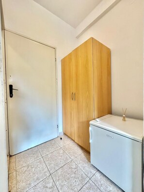 Habitación doble clásica, vista al jardín | Wifi gratis