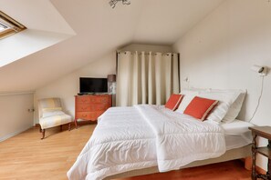 2 多间卧室、熨斗/熨衣板、免费 WiFi