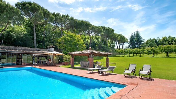 Unclassified image, 1 of 31, button - Suite with View on 25-Hectare Estate, Pool & Park – Affi, Lake Garda (Affi)