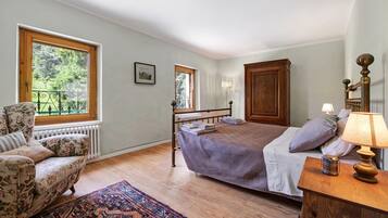 4 camere, Wi-Fi gratuito, lenzuola