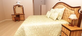 Hwedza Lodges & Conference Centre