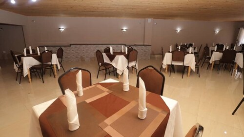 Hwedza Lodges & Conference Centre
