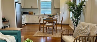 UN!T S!X @the Byron
2 bedroom unit in the heart of Inverell