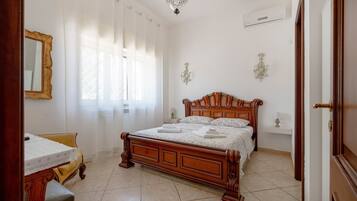 1 chambre, Wi-Fi gratuit, draps fournis