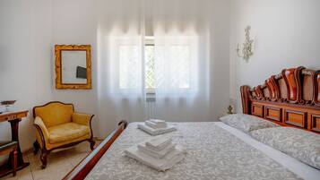 1 habitación, wifi gratis y ropa de cama