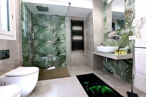 Shower, hair dryer, bidet, towels - Ivi's House (Palermo)