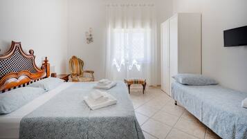 1 chambre, Wi-Fi gratuit, draps fournis