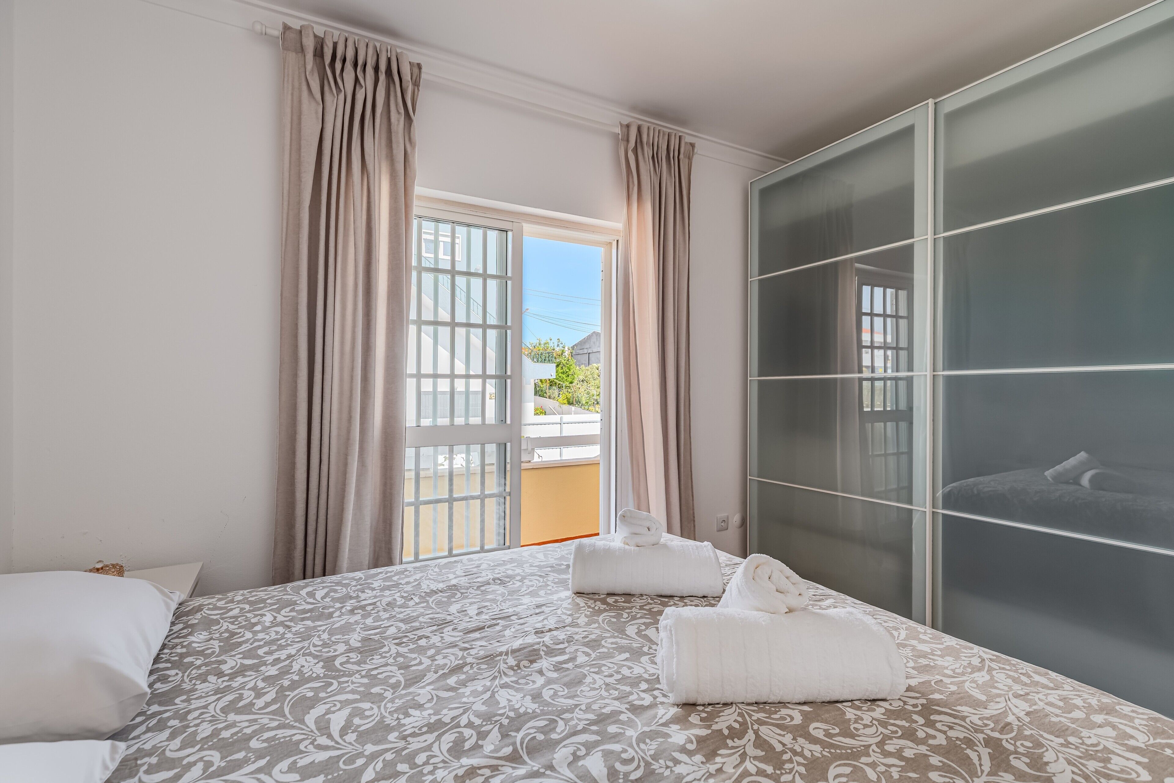 3 bedrooms, free WiFi, bed sheets