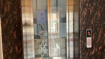 Elevator