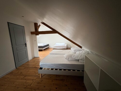 Casa de vacaciones 'Maison De Vacances' con piscina privada, jardín privado y Wi-Fi