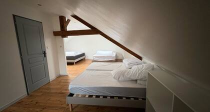 Casa de vacaciones 'Maison De Vacances' con piscina privada, jardín privado y Wi-Fi