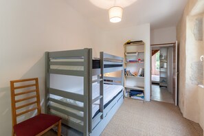 3 bedrooms, free WiFi