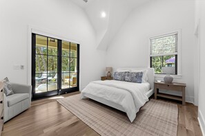 5 bedrooms, iron/ironing board, free WiFi, bed sheets - New Build with pool in central neighborhood (Kiawah Island)