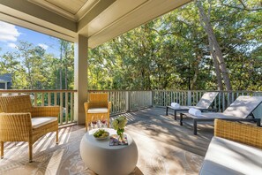Terrace/patio - New Build with pool in central neighborhood (Kiawah Island)