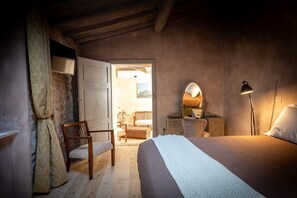 1 bedroom, free WiFi, bed sheets - Apartment 'Il Cassero' with Shared Garden, Wi-Fi and Air Conditioning (Campiglia D'Orcia)