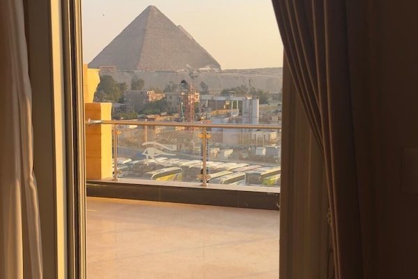 Deluxe-sviitti, vuoristonäköala | 1 makuuhuone, työpöytä, ilmainen Wi-Fi