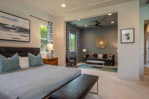 3 chambres, bureau, fer et planche à repasser, lit parapluie