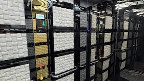 WiFi (無料)