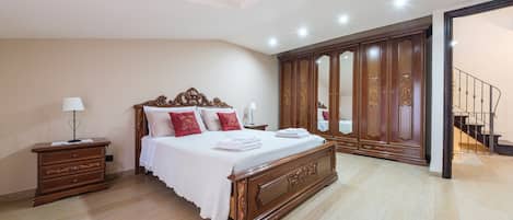 4 chambres, fer et planche Ă repasser, Wi-Fi, literie fournie