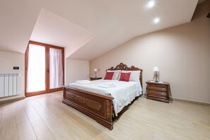 4 Schlafzimmer, Bügeleisen/Bügelbrett, WLAN, Bettwäsche