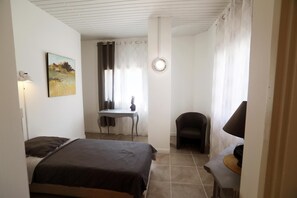 2 bedrooms, free WiFi, bed sheets