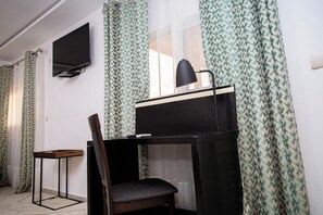 Superior-Dreibettzimmer, Poolblick