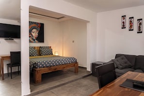 Superior Triple Room, Patio, Pool View