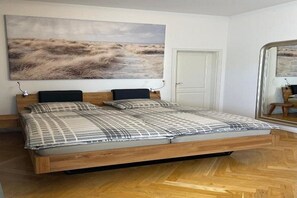 2 Schlafzimmer, Bügeleisen/Bügelbrett, WLAN, Bettwäsche