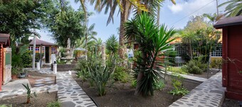 'Finca Tropical Icod' with Sea View, Private Terrace, and Wi-Fi