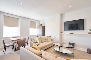 Huis | 5 slaapkamers, een bureau