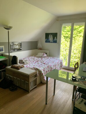 5 sovrum, strykjärn/strykbräda, wi-fi och sängkläder