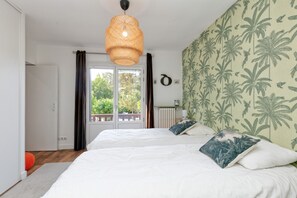 2 habitaciones, tabla de planchar con plancha y wifi gratis 