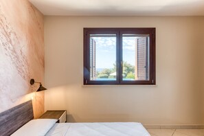 3 bedrooms, free WiFi, bed sheets - Villa 'Marilor' with Sea View, Wi-Fi and Air Conditioning (Salve)