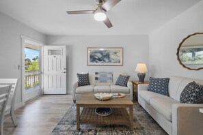 TV - Tempting Second Floor Unit | Located in Seabreeze South (Marco Island)