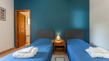 1 Schlafzimmer, Bügeleisen/Bügelbrett, kostenloses WLAN, Bettwäsche