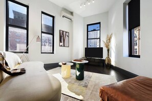 TV, offices
