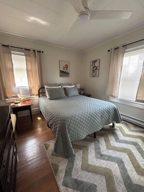 2 bedrooms, WiFi, bed sheets - Inviting  2-bedroom apartment in the heart of New River Gorge National Park. (Oak Hill)