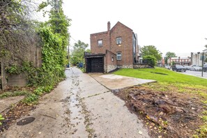 Pientalo, 2 makuuhuonetta | Ulkoalueet