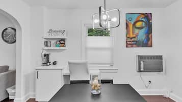 Townhome, 2 Bedrooms | Interior