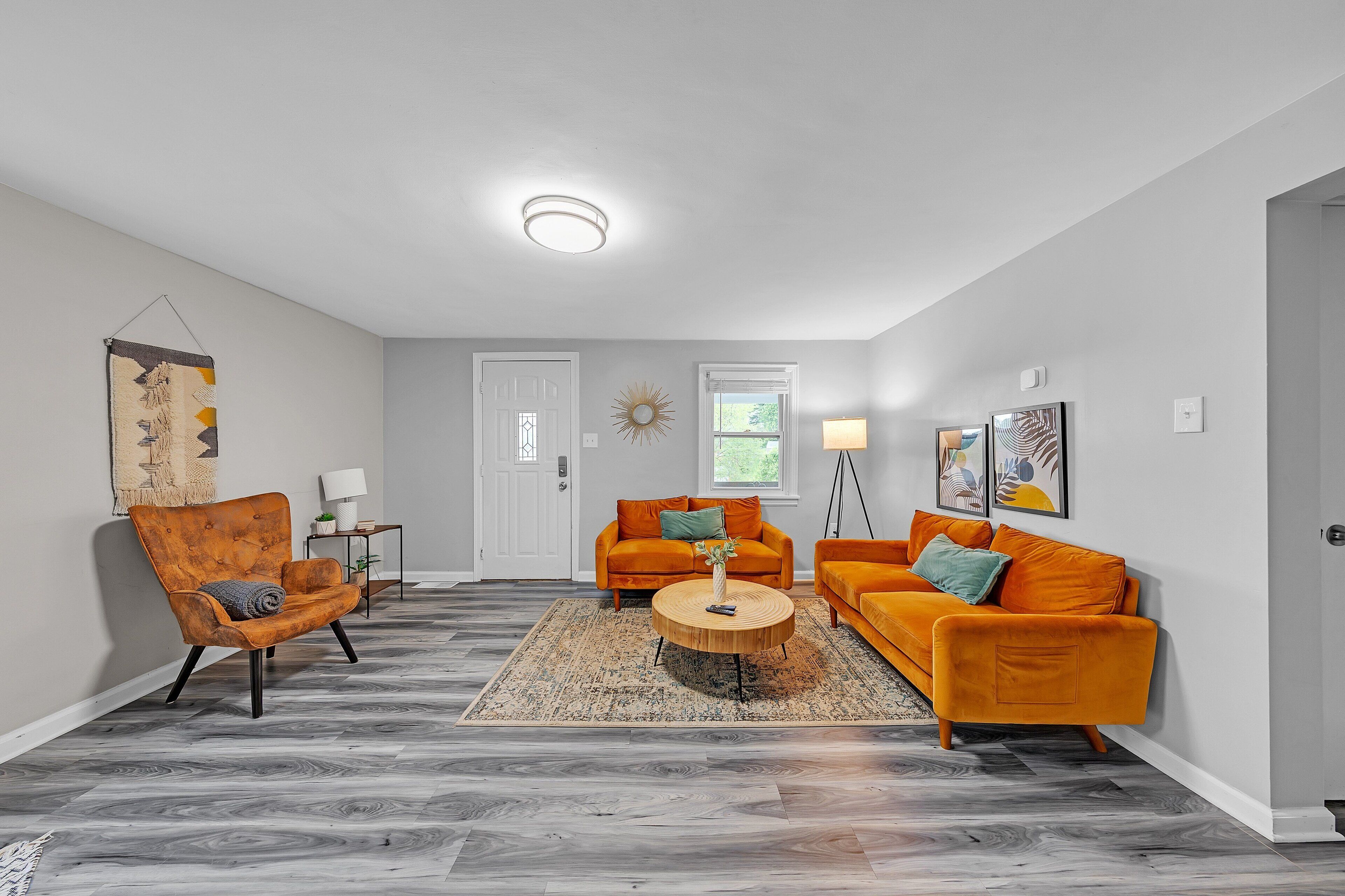 Casa, 4 habitaciones | Área de sala de estar | Smart TV y servicios de streaming 