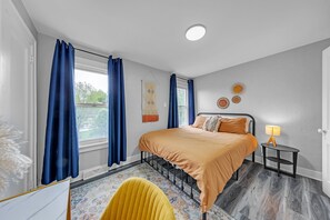 Casa, 4 camere da letto | 4 camere, postazione laptop, ferro/asse da stiro, Wi-Fi gratuito