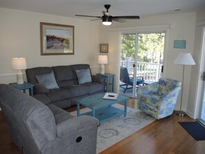 Villa, 2 Bedrooms | Living area