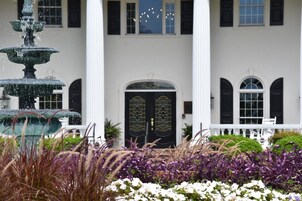 Villa, 2 Bedrooms | Exterior detail